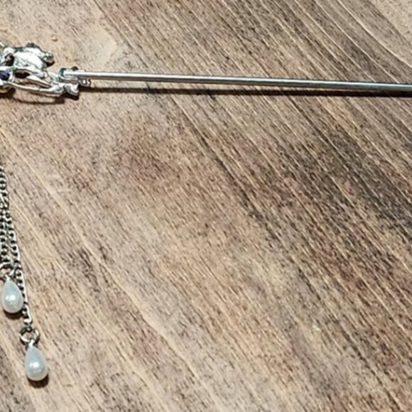 Silver Opalescent Flower Hair Stick - Picture 3 of 4